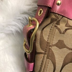 Coach Signature Jacquard Perfect Pink Zoe Vintage Hobo Purse Shoulder Bag